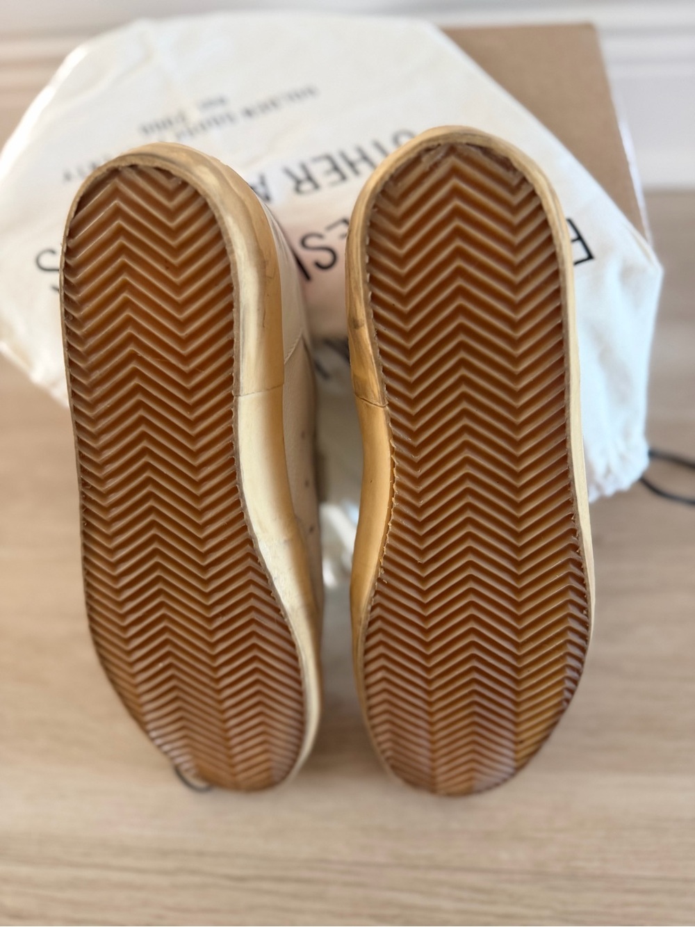 Golden Goose Deluxe Brand Old School Lace-Up Sneakers - Picture 4 of 7